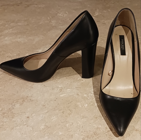 Zara Black Pointy Toe Block Heels - Picture 4 of 15